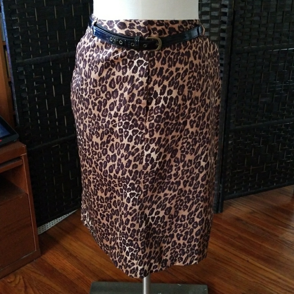 Vintage Leopard-print skirt